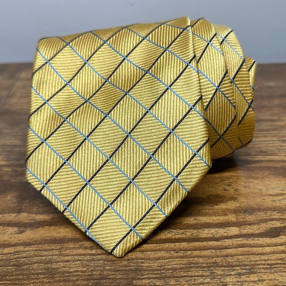Brooks Brothers 346 Pure Silk Tie Made in USA Woven Italy Yellow